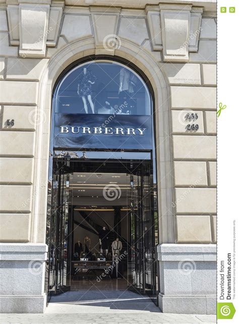 barcelona burberry outlet|Burberry Barcelona.